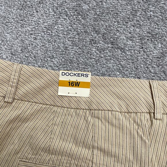 Dockers Metro Capri Caft Length Pants Womens 16W Brown Striped Stretch 38x23 NWT - Picture 6 of 16